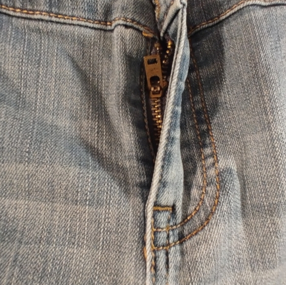 Torrid Premium Jegging Busted Knees Jeans 18 - Picture 11 of 15